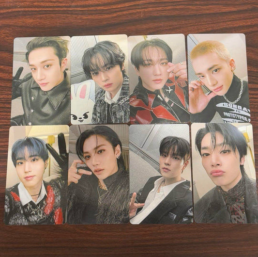 Stray Kids Giant Osaka Offline Photocards